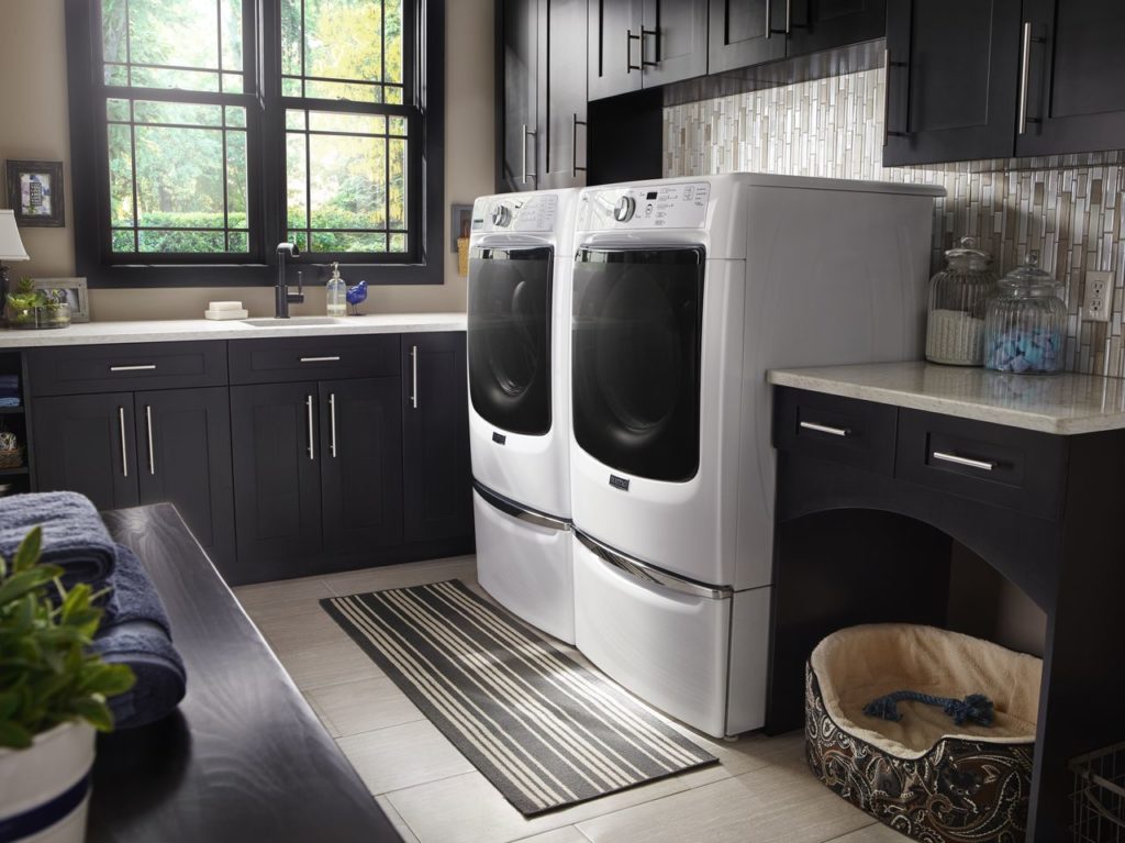 Maytag Washer and Dryer with Pedestal