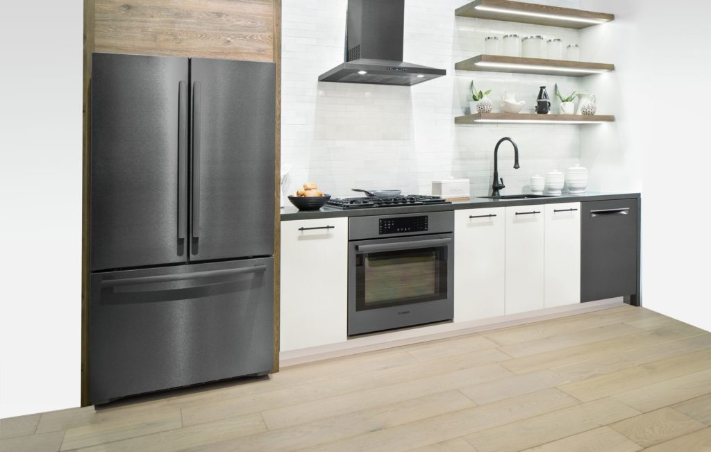 5 raisons d'acheter des électros de cuisine en acier inoxydable noir de Bosch (2)