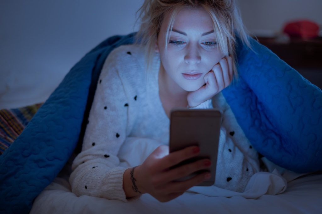 How does blue light affects your sleep