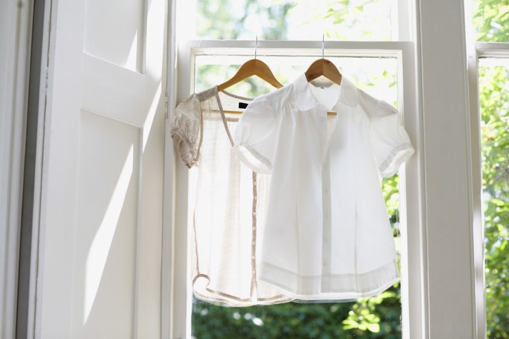 How to Make White Clothes Whiter in a Whirlpool Washing Machine