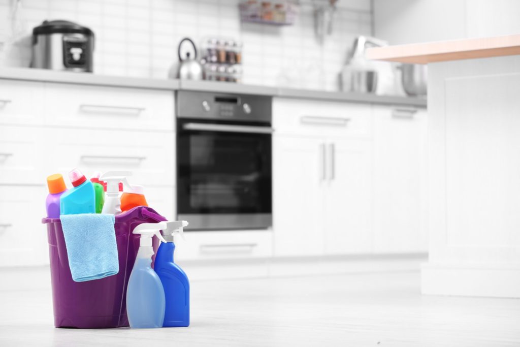 4 Tips to Incorporate Spring Cleaning in Your Kitchen